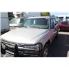 Image 1 : 2005 GREY CHEVROLET SUBURBAN SUV 157 - 050 KM GAS