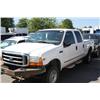 Image 1 : 1999 WHITE FORD F-350 XLT SUPERDUTY PICK UP