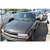 Image 1 : 2002 BLACK CHEVROLET S-10 PICK UP