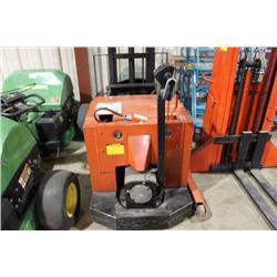 BT PRIME-MOVER 3000LB ELECTRIC PALLET MOVER WITH