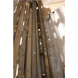 12' WOODEN LADDER