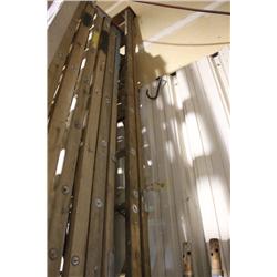 15' WOODEN LADDER