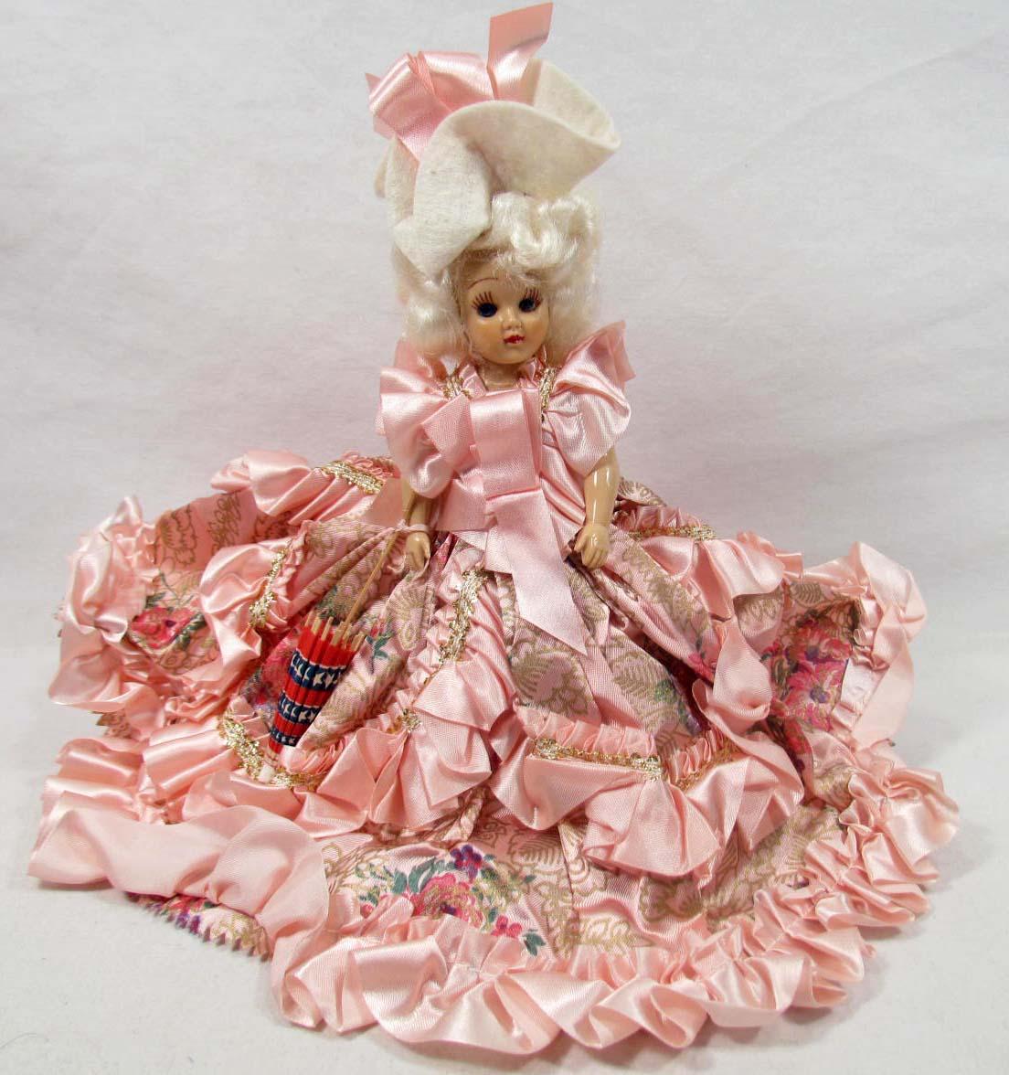 VINTAGE DOLLS OF ALL NATIONS DOLL IN ORIGINAL BOX