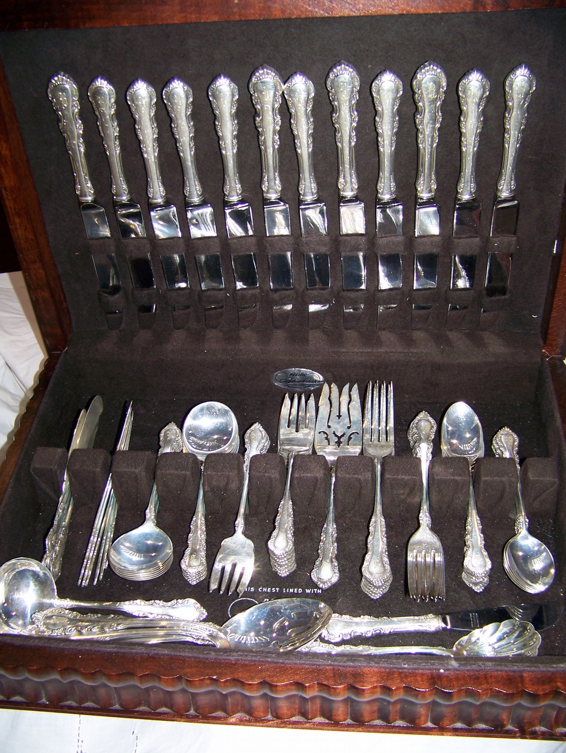 78 PIECE STERLING SILVER FLATWARE SET W/ WOOD CASE