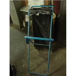 PAPER HOLDER W/BAGGER