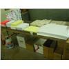 Image 1 : FOLDING TABLE