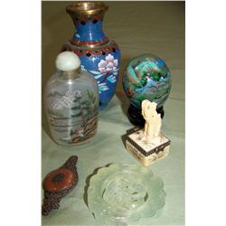 (6) Piece Lot of Assorted Asian items inclu: perfume bottle, box,as shown