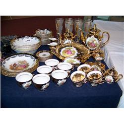 St Bavaria Gold Trim 46 Pc. Set. 24Kt.