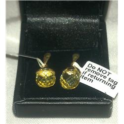 A PAir of 14K yellow gold earrings 4.0 grams