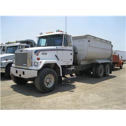 1993 White GMC Autocar T/A Dump Truck