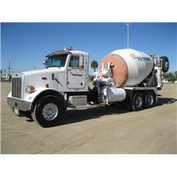 2000 Peterbilt 357 T/A Mixer Truck