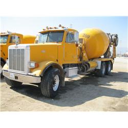 1998 Peterbilt 357 T/A Mixer Truck