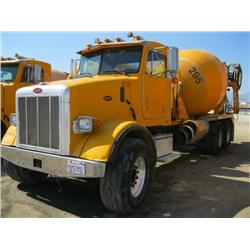 1999 Peterbilt 357 T/A Mixer Truck