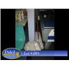 Image 1 : DUST MOP W/ HEADS