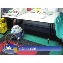 6’ FOLDING TABLE