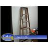 Image 1 : 6’ WOODEN STEP LADDER