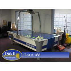 DYNAMO COIN OPERATED AIR HOCKEY TABLE W EXTRA PADDLES
