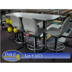 QUEST BAR HEIGHT BALL HOLDER TABLE W 2 BAR CHAIRS