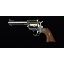 Ruger New Model Single-Six revolver with  extra convertible cylinder, .22LR and .22  Win. Mag. calib