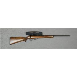 CZ 452-2E bolt-action rifle, .22 WMR cal.,  22” round barrel, blue finish, checkered wood  stock, Le