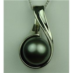 Incredible 18 karat very heavy white gold  ladies custom made necklace fine set with a  very large B