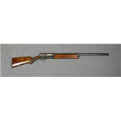 Belgian-made Browning Light Twelve Model  semi-auto shotgun, 12 gauge, 27-1/”  ventilated rib barrel