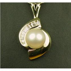 Very high quality 14 karat yellow gold ladies  custom made necklace set with a center round  rose pi