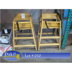 WOOD HIGH CHAIRS (X2)