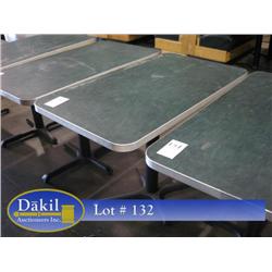 6 TOPPER TABLE