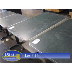 6 TOPPER TABLE