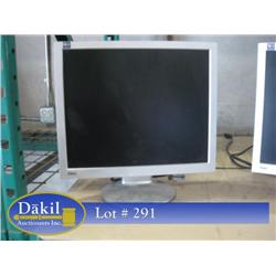 MAG INNOVISION 700P 17” FLAT PANEL TILT DISPLAY COMPUTER MONITOR W VIDEO CABLES