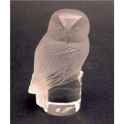 A Lalique frosted and clear glass Chouette...