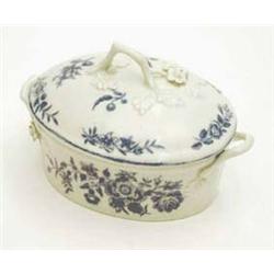 An 18th century Worcester blue and white...