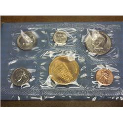 1974 DENVER MINT SOUVENIR SET