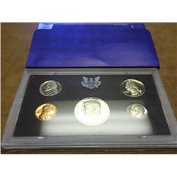 1972 US PROOF SET (WITH BOX)