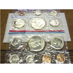 1973 US MINT SET (UNC) P/D/S (WITH ENVELOPE)
