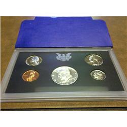 1969 US PROOF SET (WITH BOX) 40% HALF