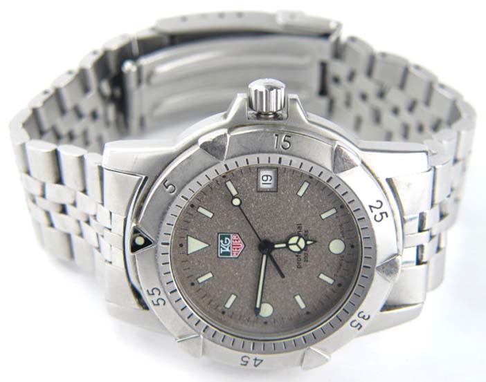 Tag Heuer Professional 200 Meters Sapphire Crystal Stainless Steel