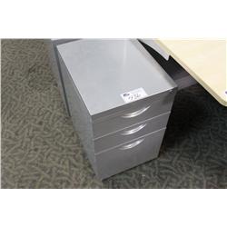 MOBILE 3 DRAWER FILE PEDESTAL