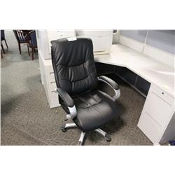 BLACK LEATHER HIGHBACK EXECUTIVE CHAIR