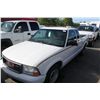 Image 1 : 2001 WHITE GMC SONOMA SL PICK UP