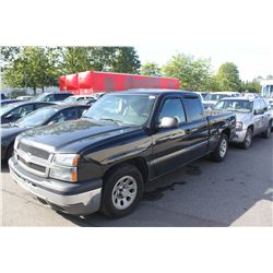 2005 BLACK CHEVY SILVERADO P/U 149 - 467 KM GAS