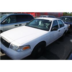 2008 WHITE FORD CROWN VICTORIA POLICE SERIES 4DR