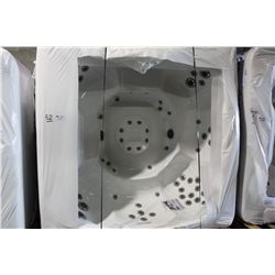 6 PERSON HOT TUB