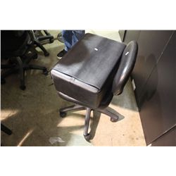 ASSORTED MOBILE SALON CHAIRS