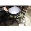 Image 1 : ASSORTED SALON STOOLS