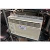 Image 1 : GOLDSTAR AIR CONDITIONER