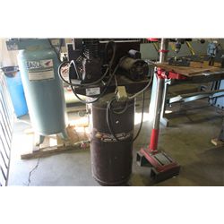 SNAP ON UP RIGHT AIR COMPRESSOR