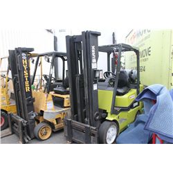 CLARK 3 STAGE 4000LB PROPAINE FORKLIFT