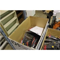 BOX OF QUICK CHANGE UTILITY KNIFE WITH BLADE